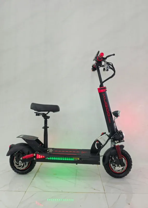 اسکوتر برقی 48ولت 13آمپر سفارش آمریکا کایان زارا .برند KUGOO کد D MAX gallery3