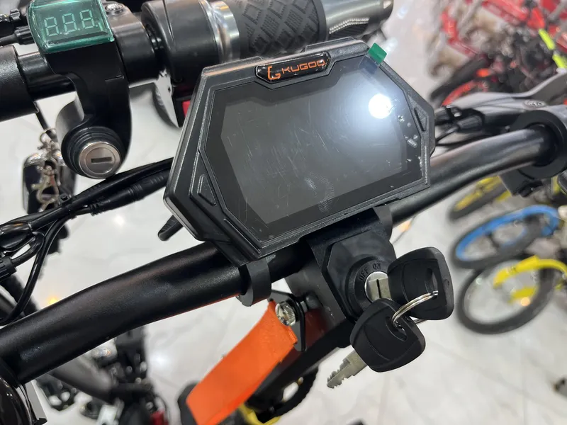 اسکوتر برقی 48 ولت 18 آمپر برند KUGOO سفارش آمریکا کد M5 MINI PLUS gallery3