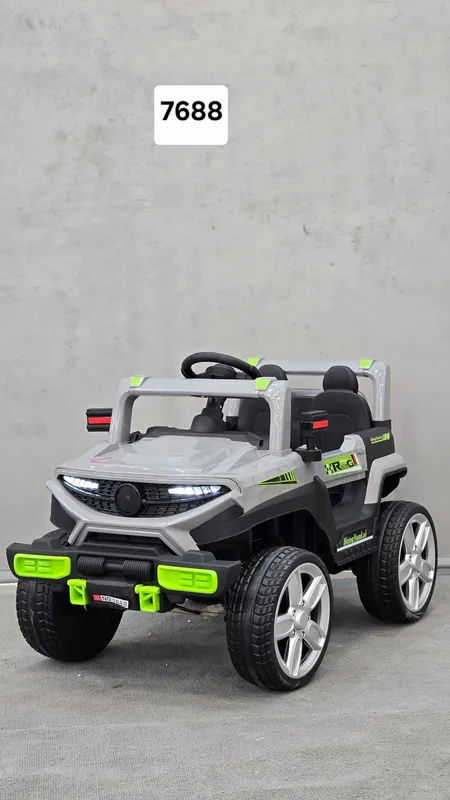 ماشین شارژی 4 موتوره جیب آفرود SUPER کد 7688 gallery0