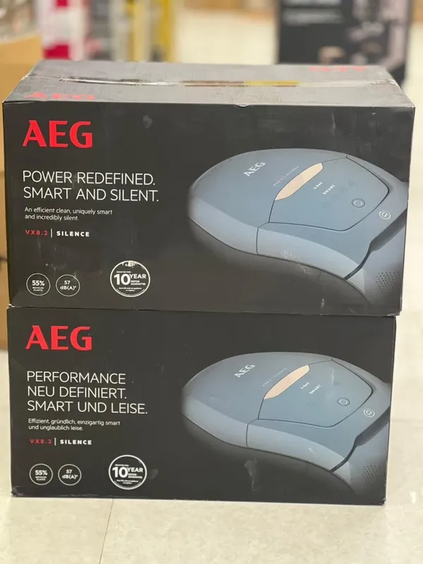 جارو برقی آ ا گ مدل VX82-1-4MB با قدرت مکش 600 وات gallery6