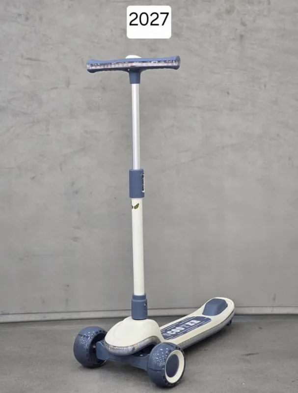 اسکوتر تعادلی مدل RZ_2027 gallery1