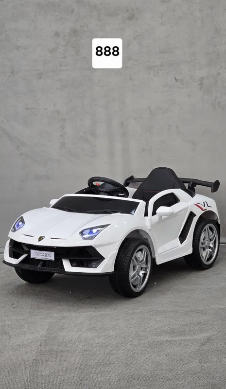 ماشین شارژی دو موتوره فراری کد 888 gallery1
