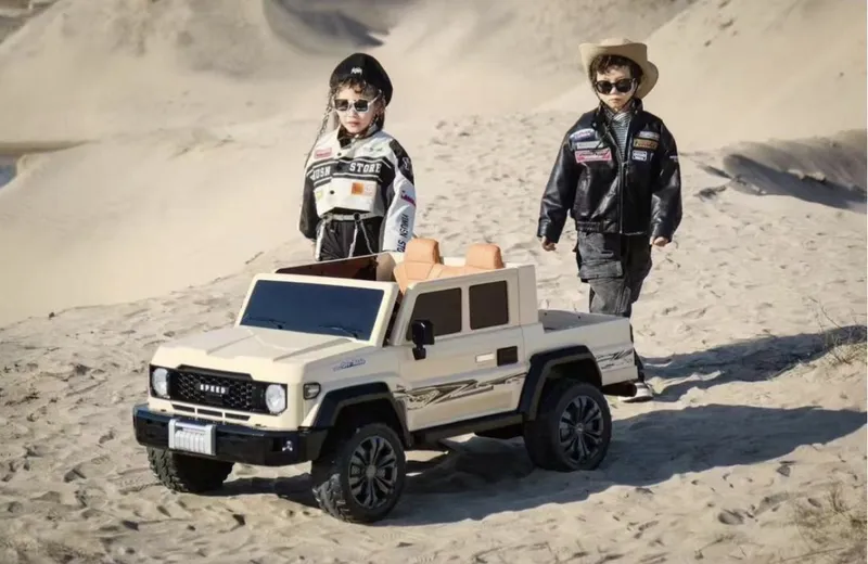 ماشین شارژی 4موتوره جیپ کد 985 gallery2