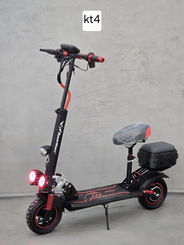 اسکوتر برقی 48ولت دو نفره مانیتور بزرگ برند روهان مدل KT4 gallery1