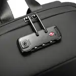 کوله پشتی بنج مدل BG-7251 ضد آب با درگاه USB و تایپ سی thumb 6